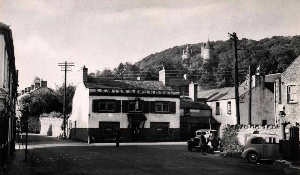The Square Tongwynlais