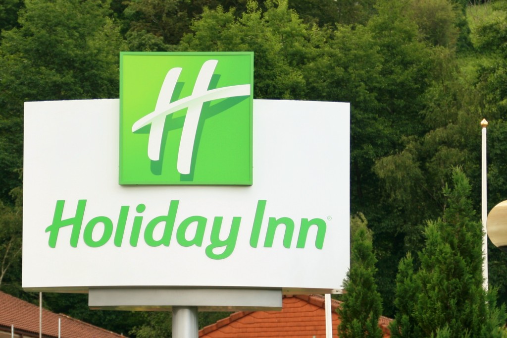 Holiday Inn sign