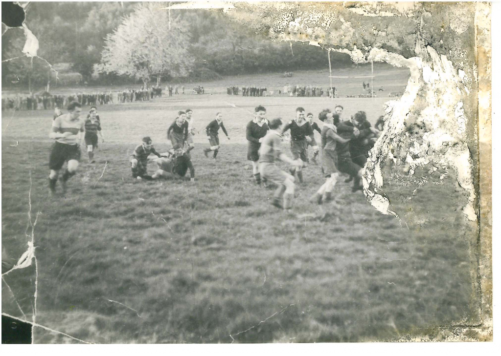 Rugby match from the '20s