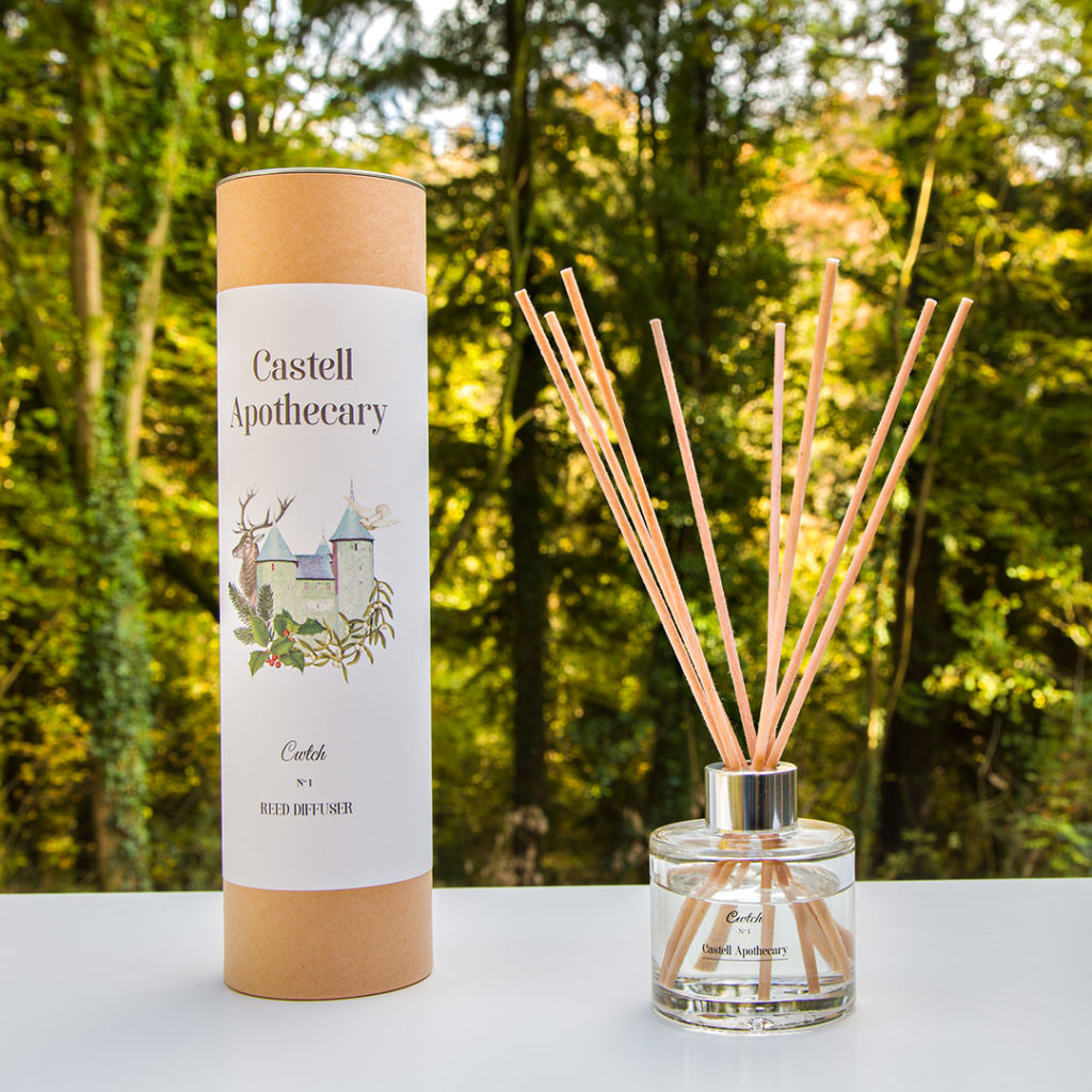 Castell Apothecary reed diffuser