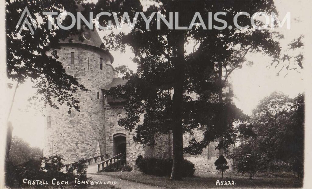 Old black and white postcard featuring photo of Castell Coch