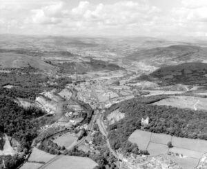 Aerial photo of Tongwynlais 1957